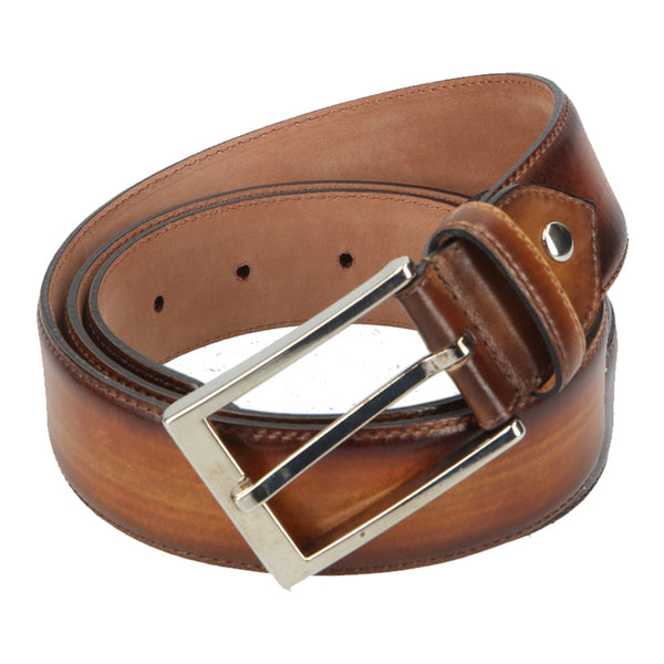 Chestnut Patina belt that is handmade in Spain, using full grain calf leather from Tanneries d'Annonay.Stainless steel buckle made in Spain.