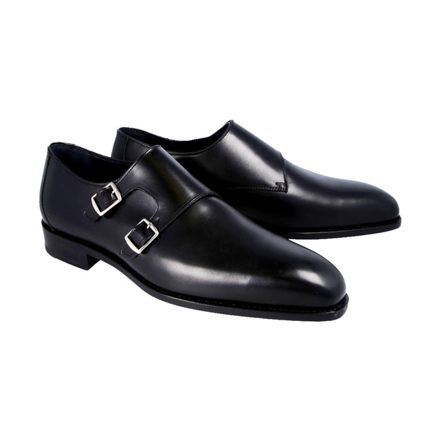 Trendy, yet already veering on the edges of a classic cut, the double monk strap has been gaining in popularity in recent years.