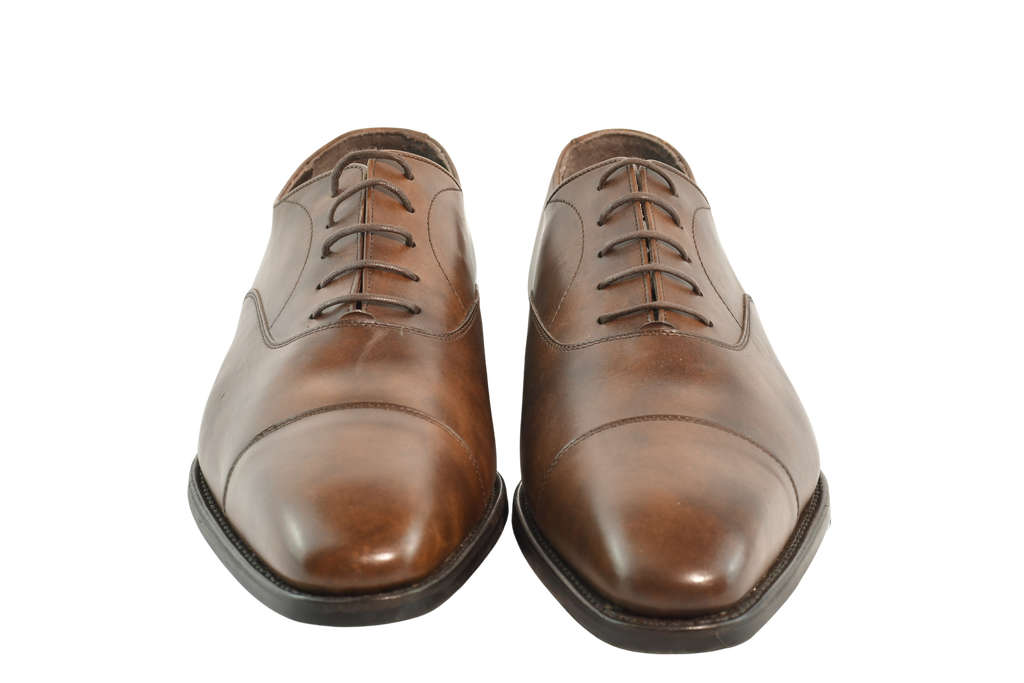 We introduce our signature captoe oxford in our C157 soft chisel last.